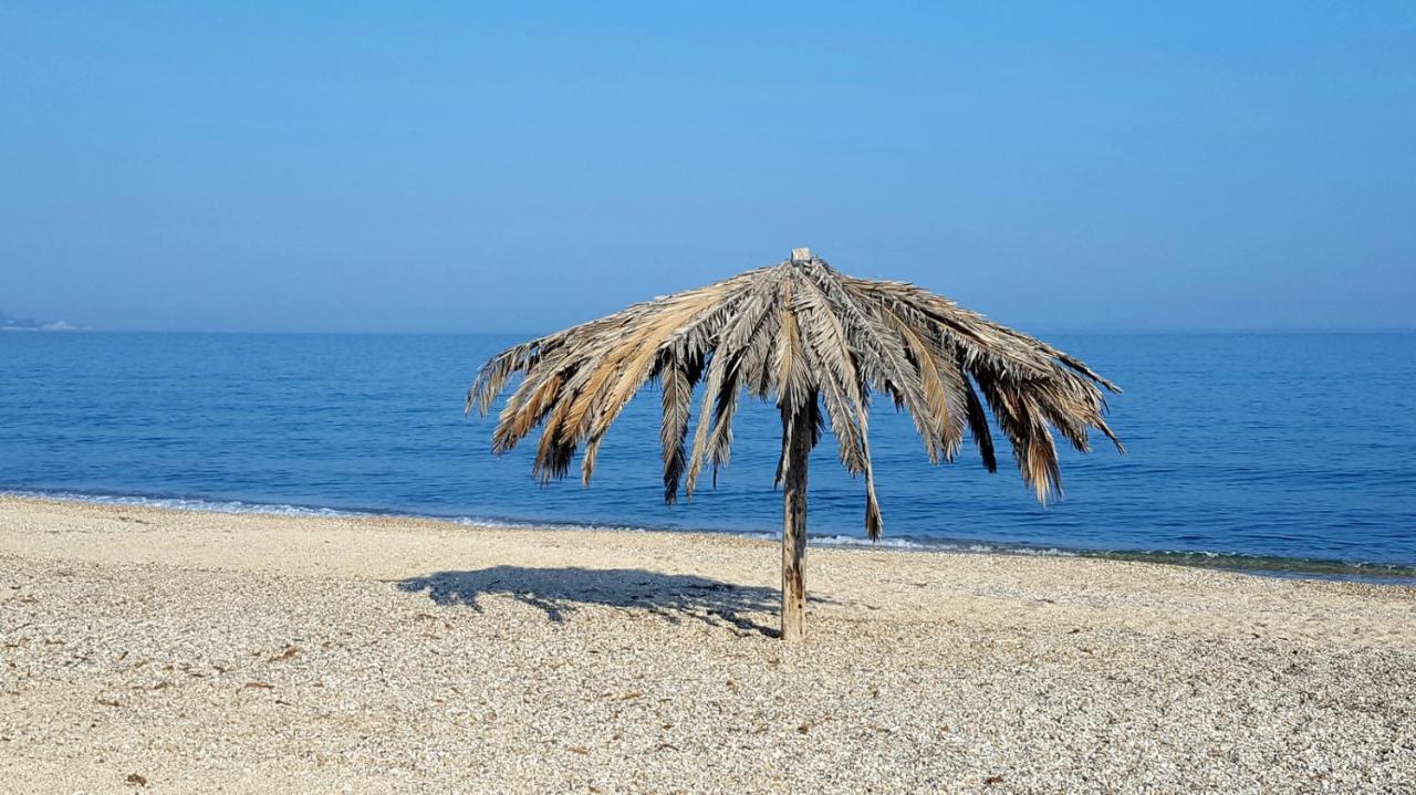 Dalas Beach House Альмирос-Бич Экстерьер фото