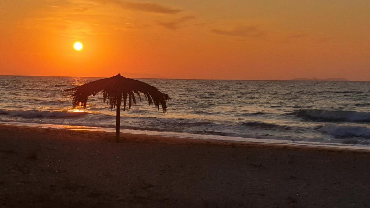 Dalas Beach House Альмирос-Бич Экстерьер фото